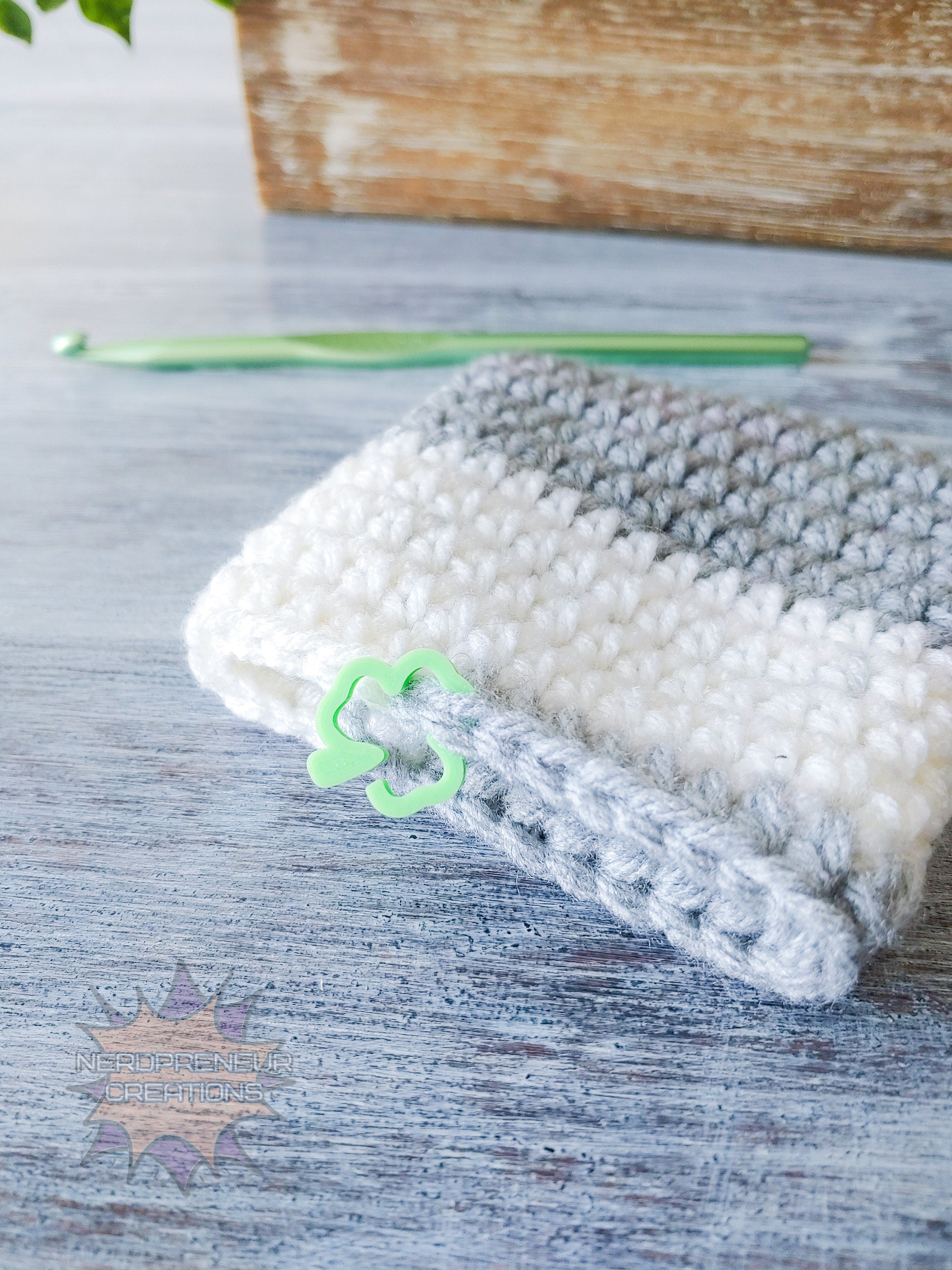 Clover 3D Printed Stitch Marker - 12 Pack | Eco-Friendly Biodegradable PLA Knitting & Crochet Accessory