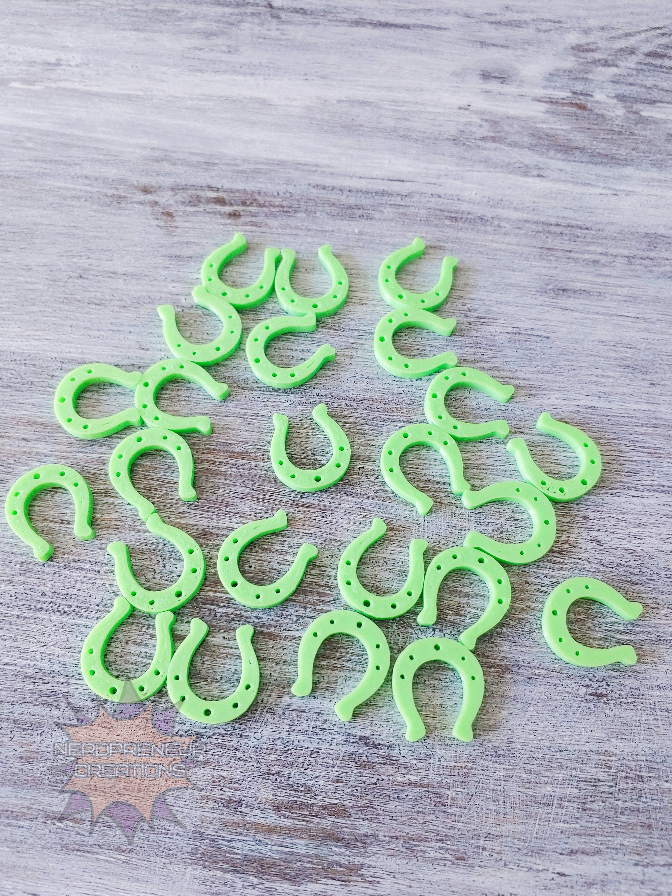 Horseshoe 3D Printed Stitch Marker - 12 Pack | Eco-Friendly Biodegradable PLA Knitting & Crochet Accessory