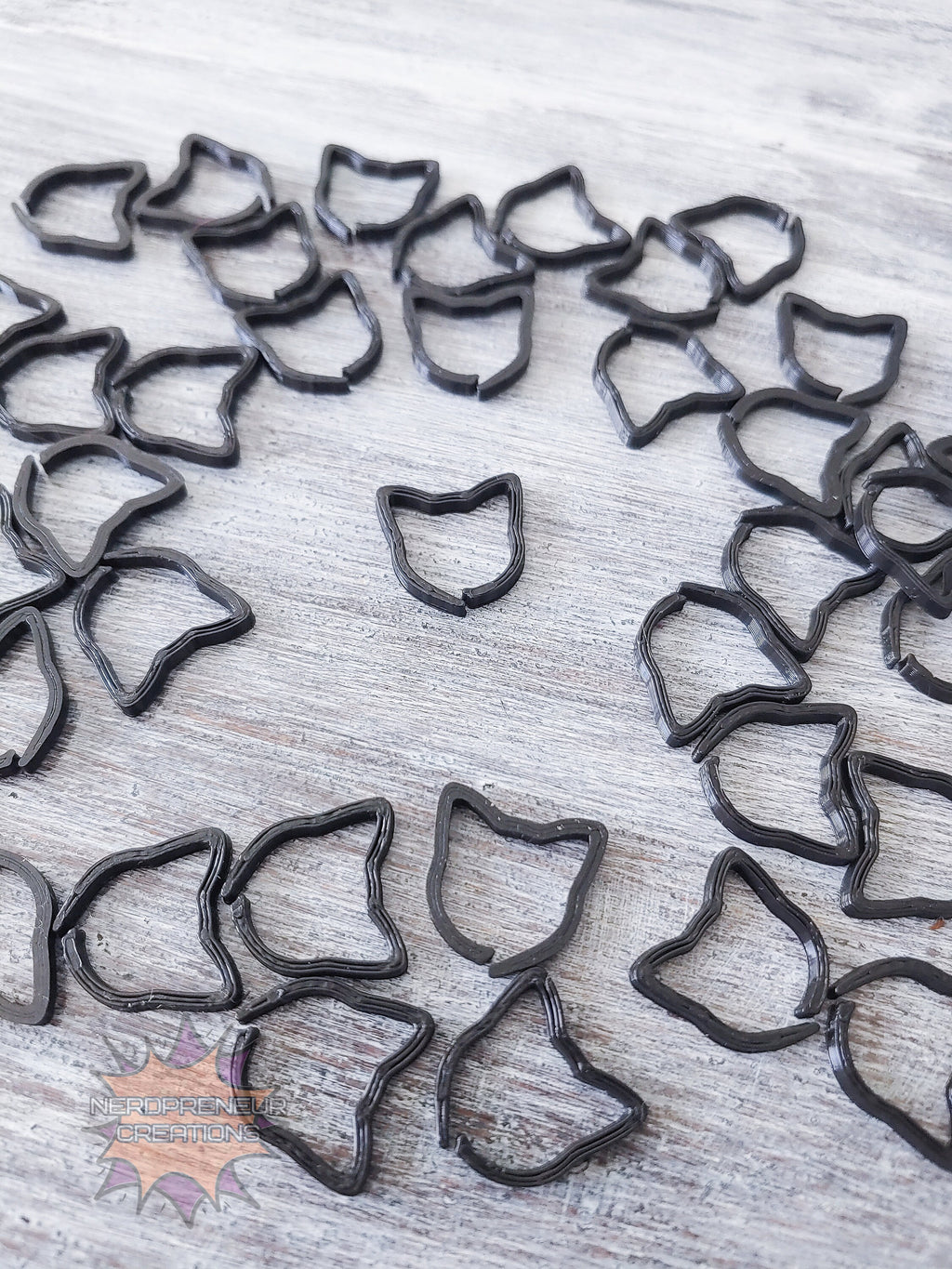 Cat 3D Printed Stitch Marker - 12 Pack | Eco-Friendly Biodegradable PLA Knitting & Crochet Accessory