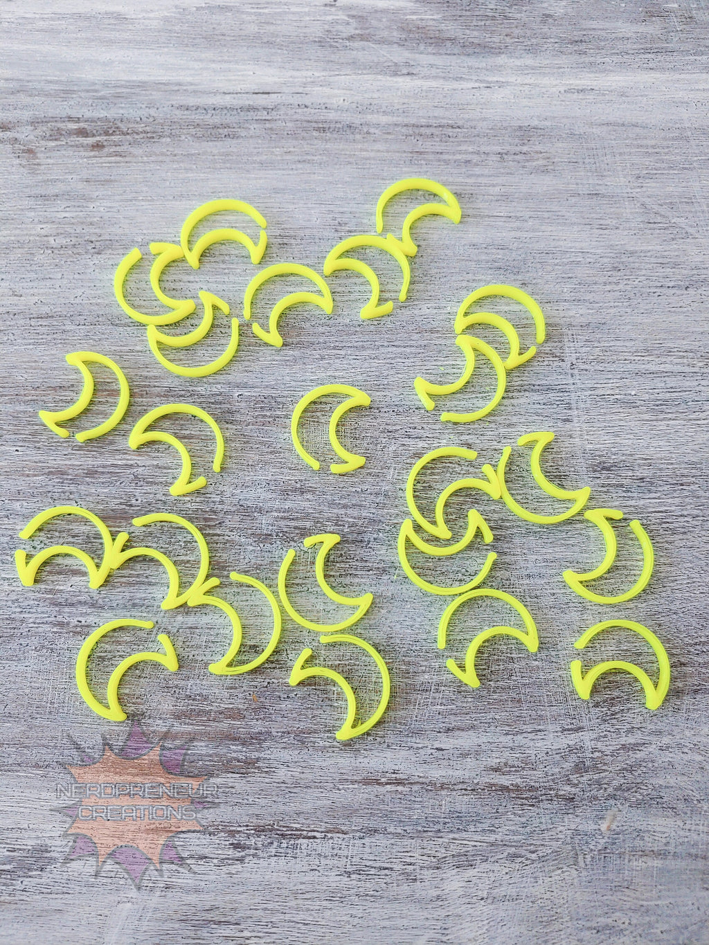 Crescent Moon 3D Printed Stitch Marker - 12 Pack | Eco-Friendly Biodegradable PLA Knitting & Crochet Accessory
